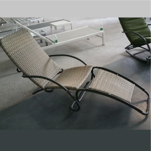 混色仿籐單人搖椅